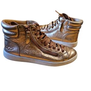 Ugg rose gold Metallic Hightop sneakers Sz 6